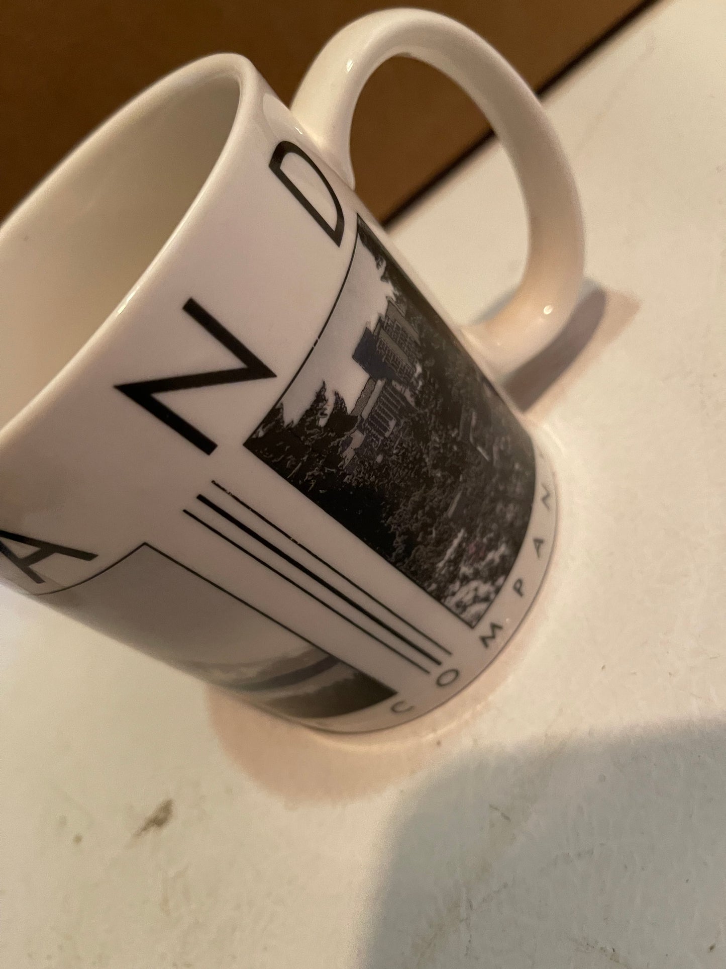 Starbucks Portland City Scenes mug