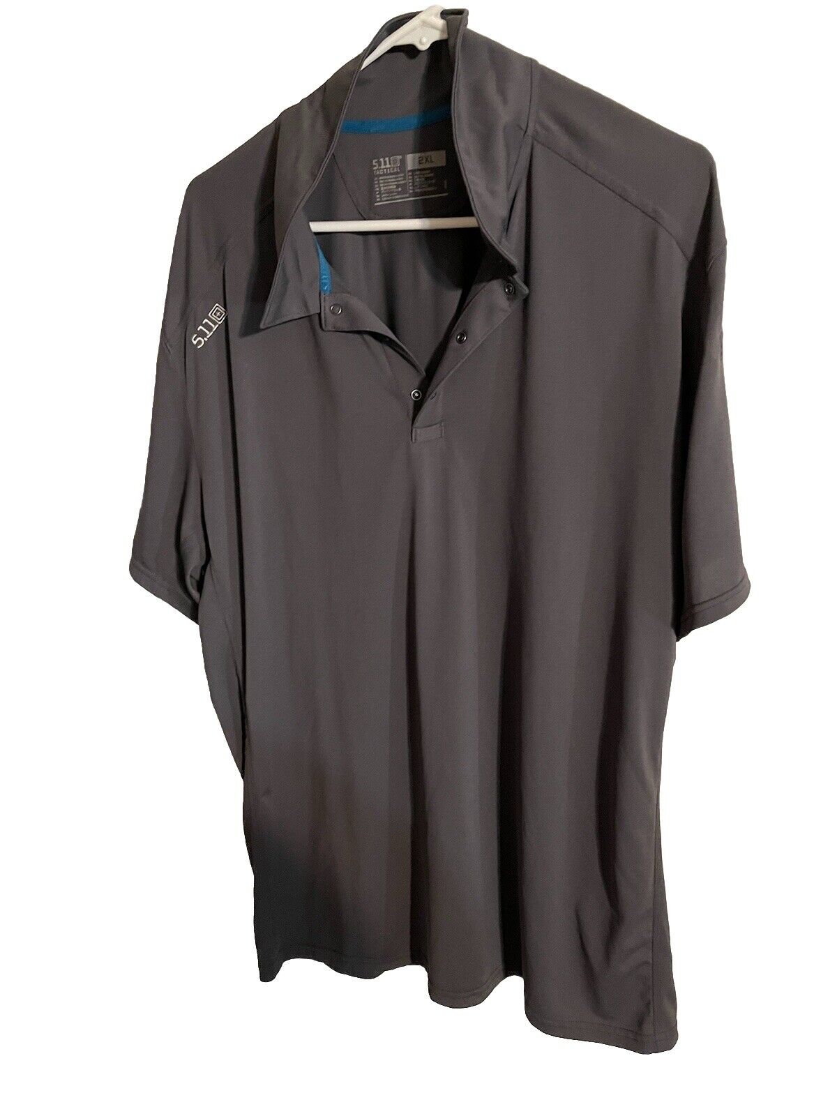1118 Emporium performance tactical polo for men in dark gray with collar and short sleeves