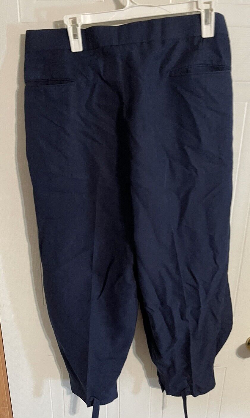 The T Barry Knicker Company Golf Knickers 34