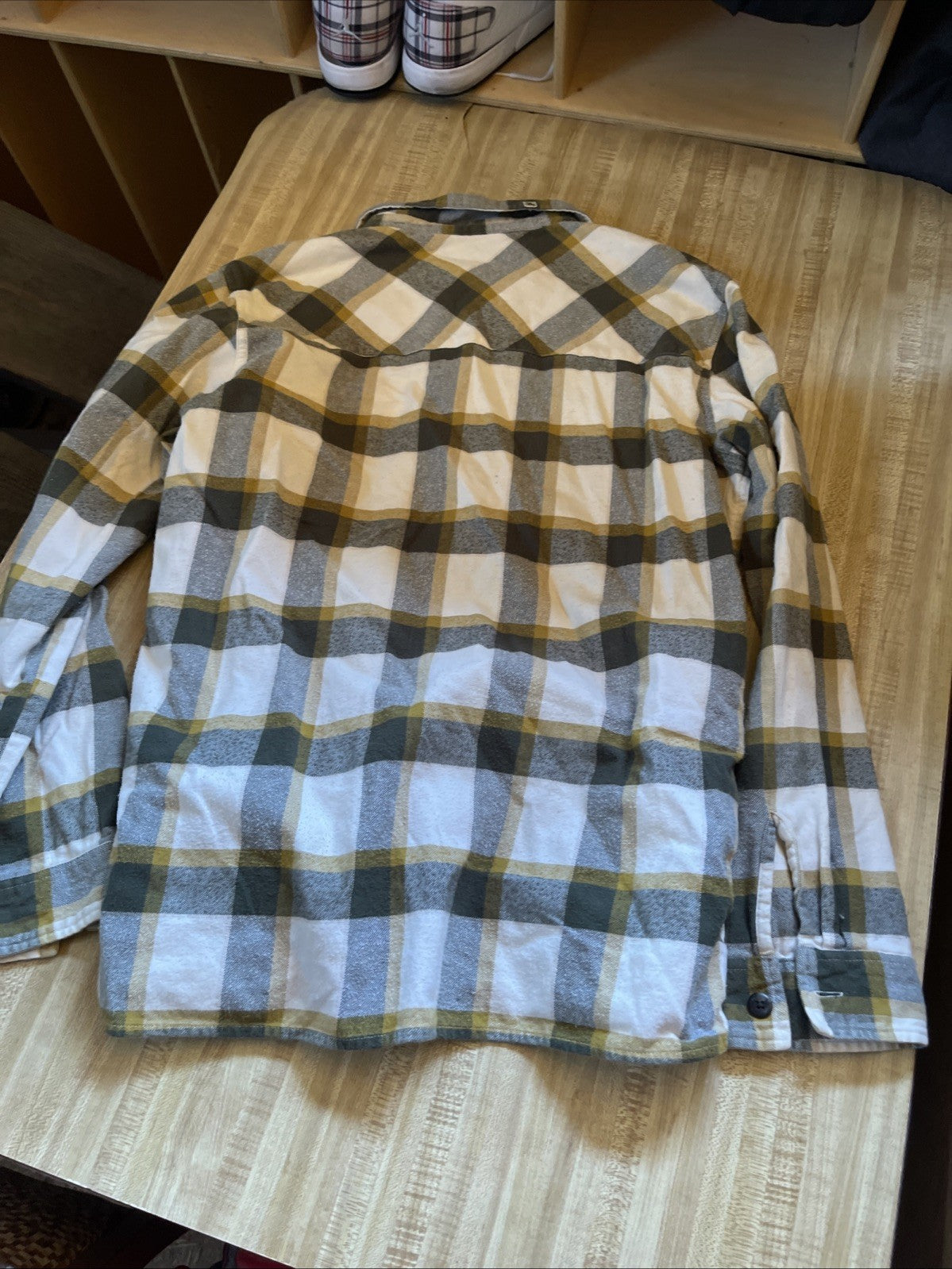 Ambiguous Flannel Large