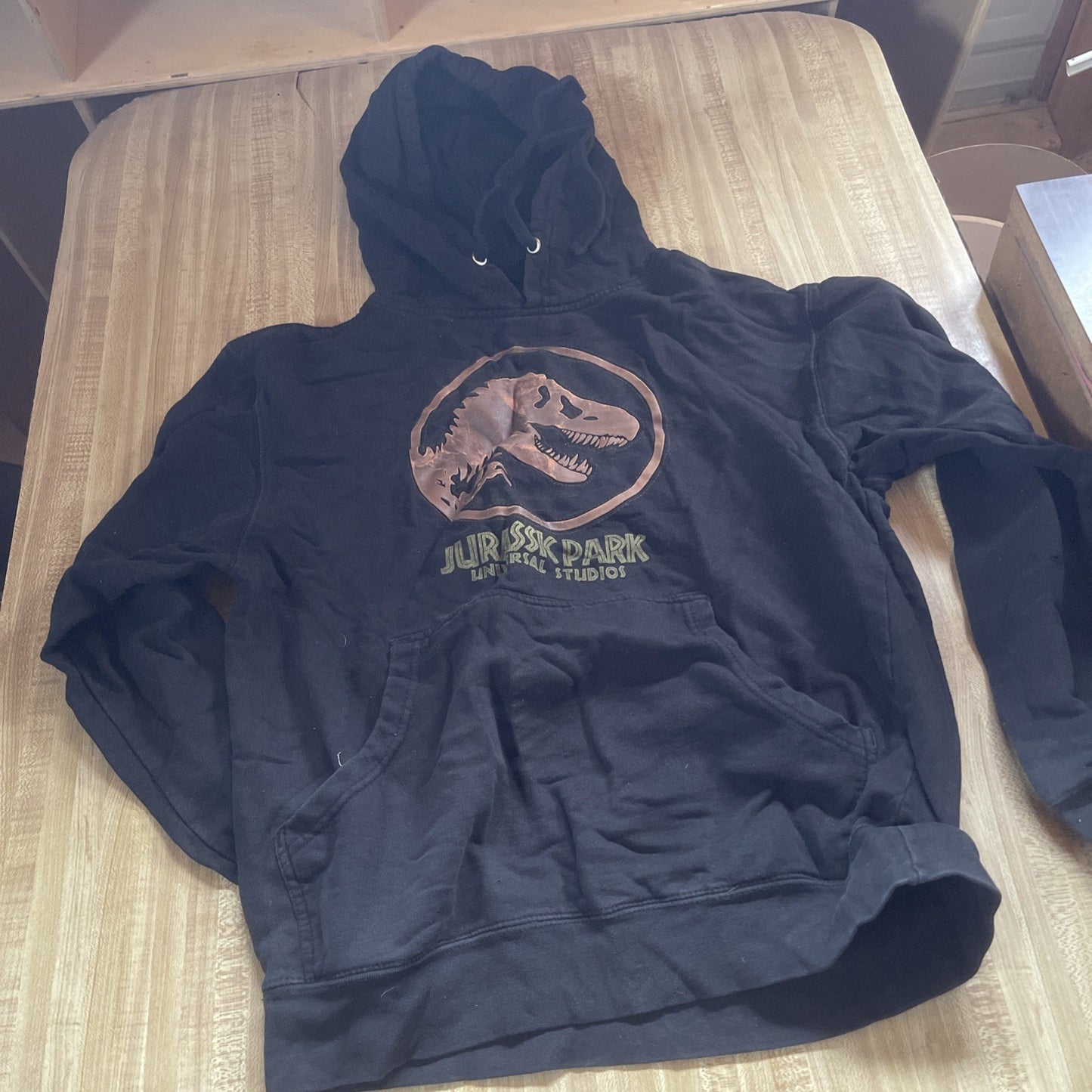 Jurassic Park Universal Studios Hoodie Large