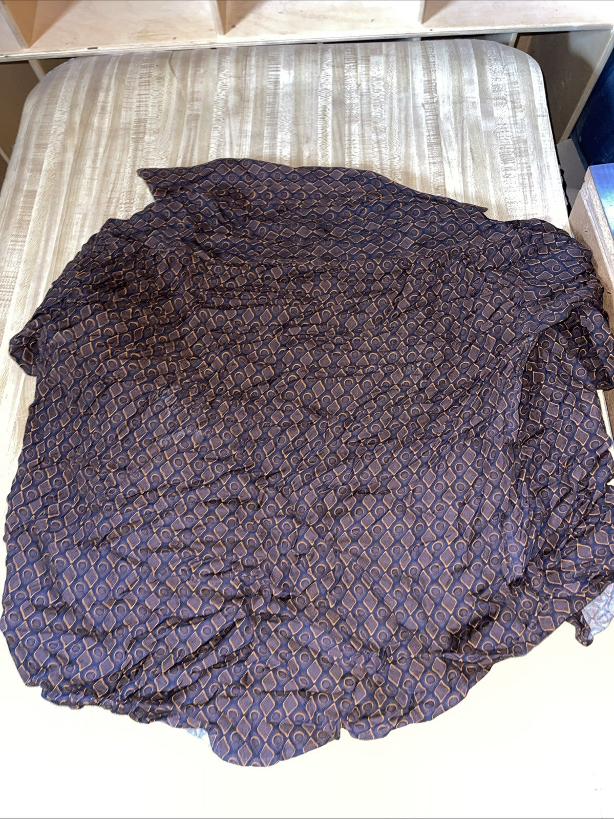 M2 Maxini Button Up Large