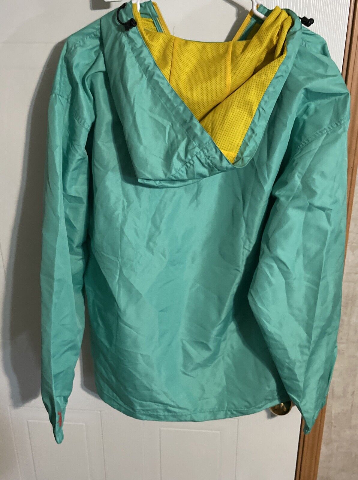 Unisex Dutch Bros Swag Green Windbreaker With Front Pocket Large