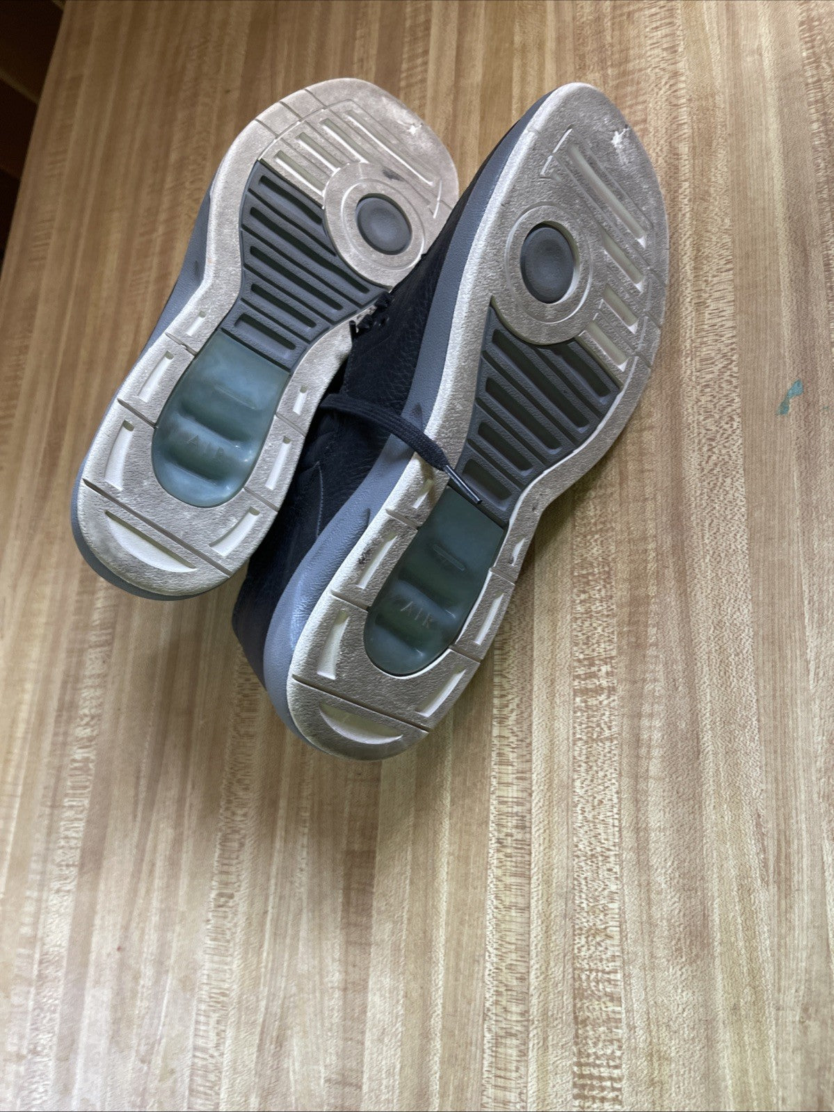 Jordan Clutch Size 11