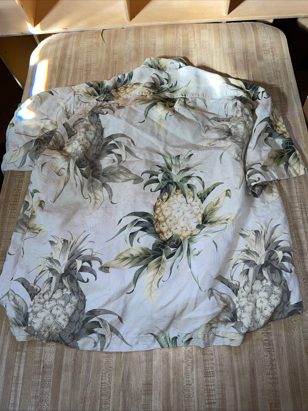 Tommy Bahama Silk Shirt Large