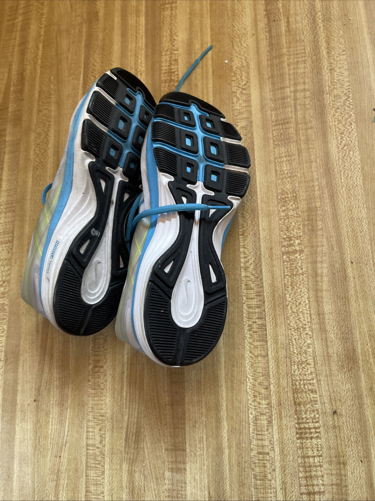Nike Training Sneakers 6.5