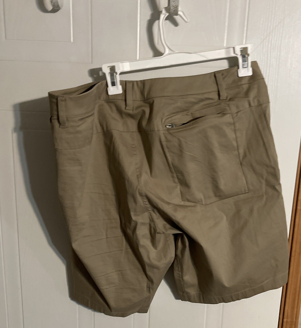Lululemon Shorts 36