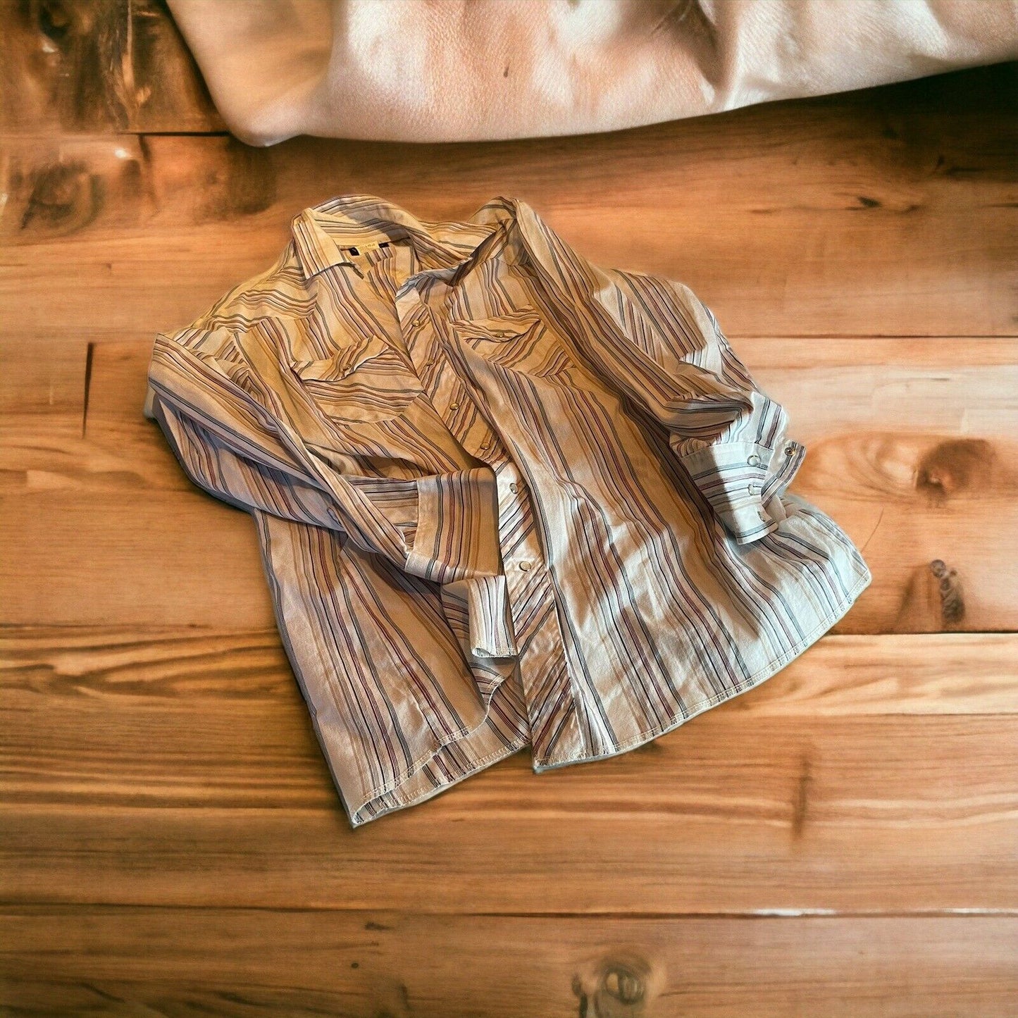 Wrangler Pearl Snap XLT