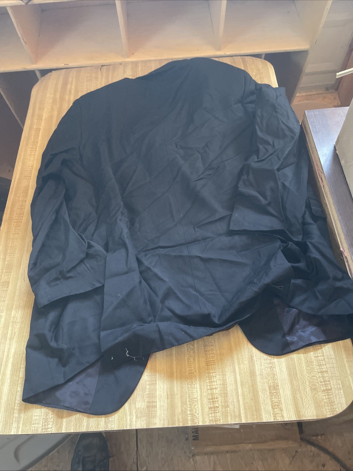 Burberry London Blazer 48 Missing All Of The Buttons