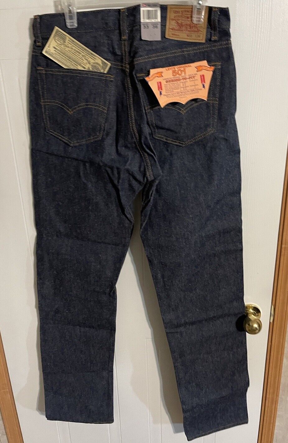 Deadstock NOS Levi’s 501xx 33x36