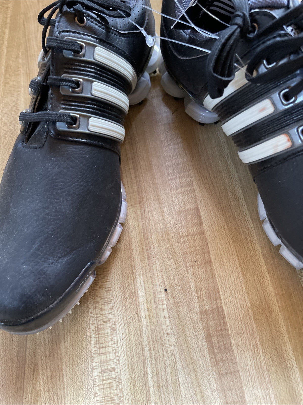 adidas tour 360 golf shoes Size 9 NWT