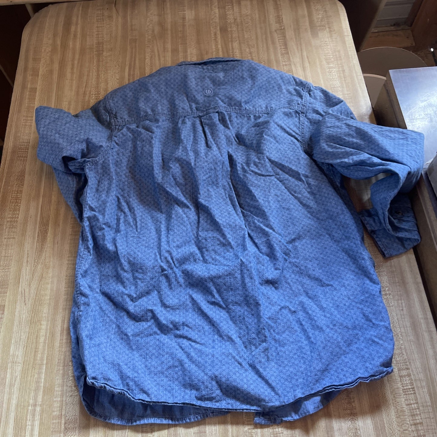 Fat Face Button Up Large