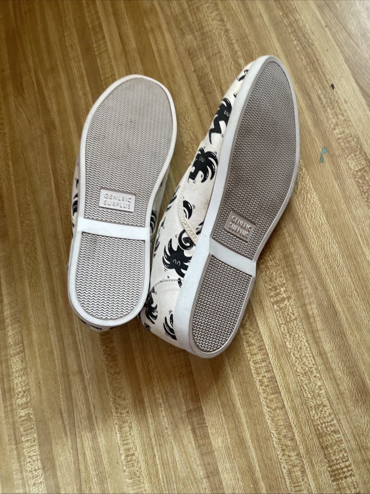 Generic Surplus Shoes 9