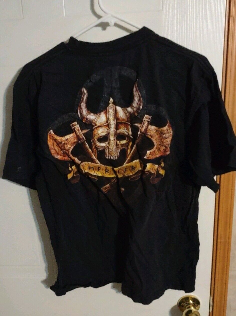 Spiral Graphic T Shirt Large