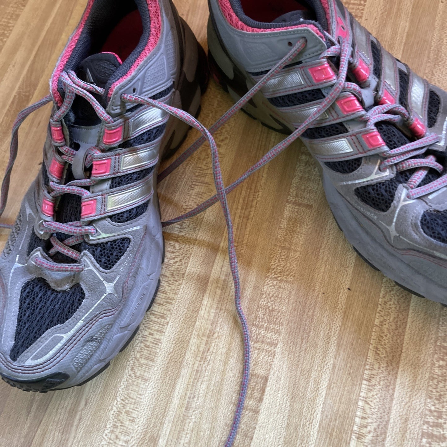 adidas continental Supernova Riot 3 Size 11