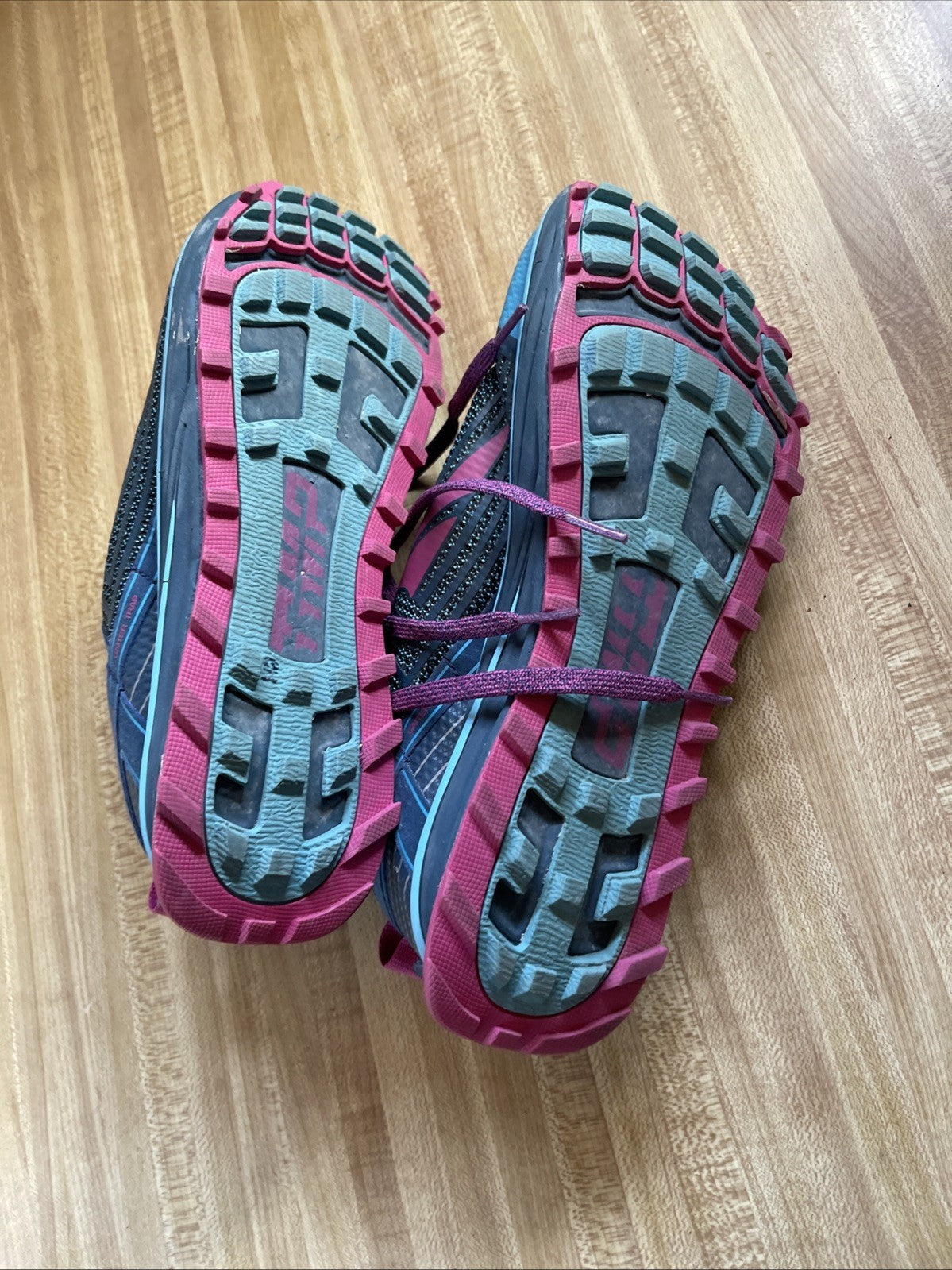 Altra Gator Trap 9 Wide