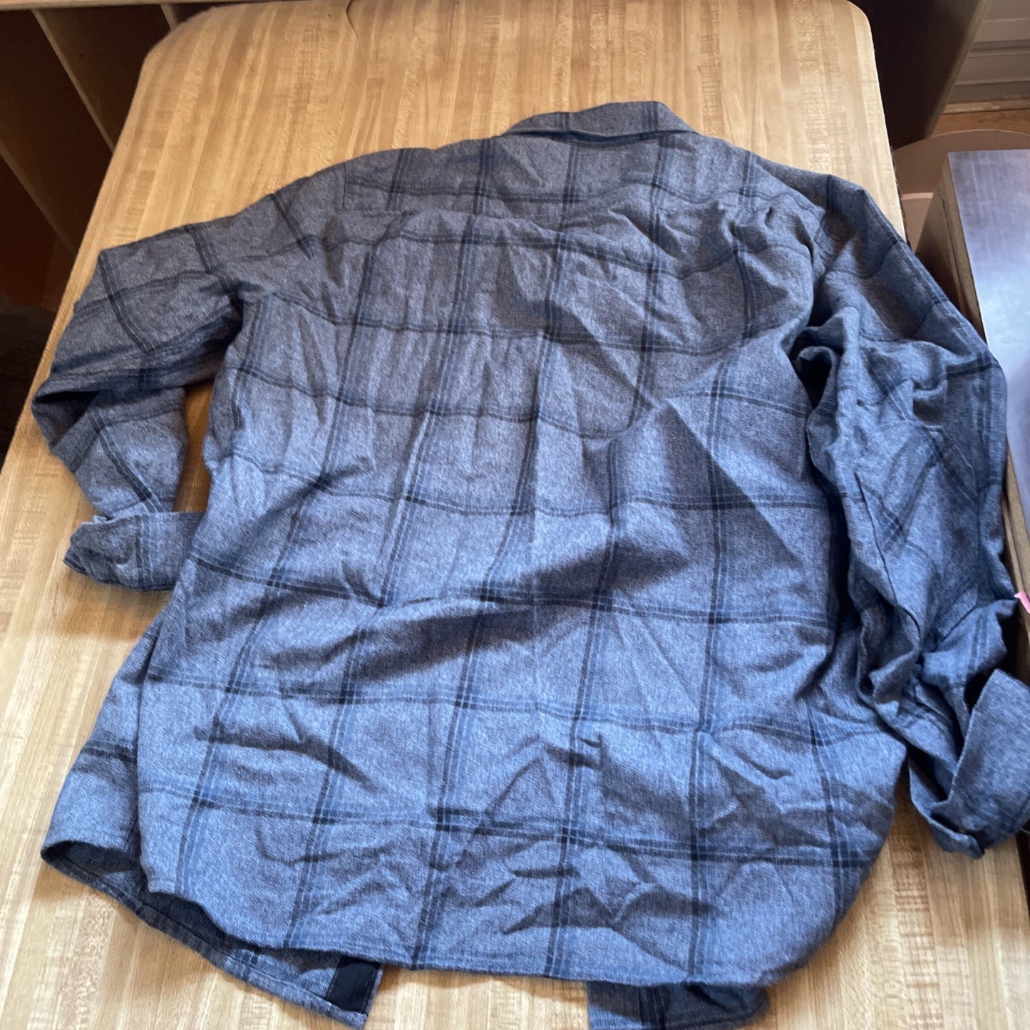 roark button up shirt xl