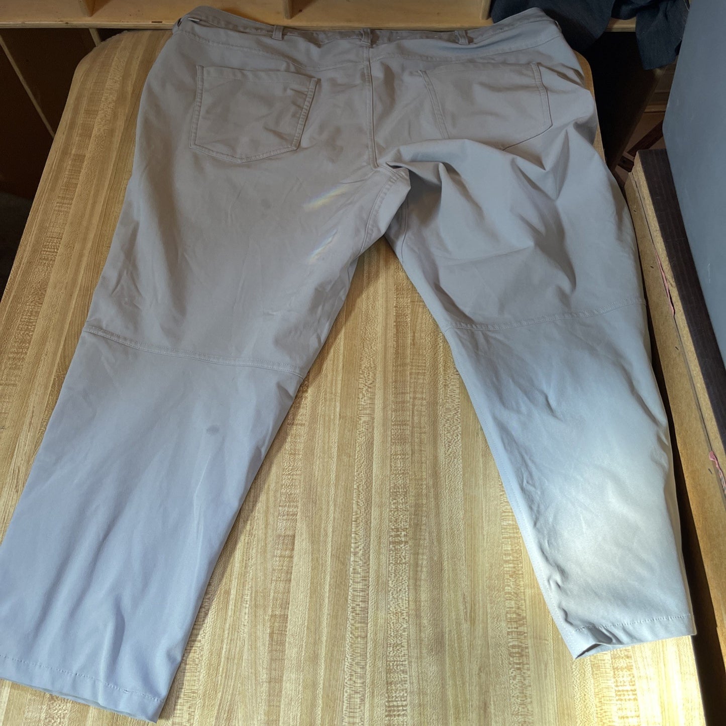 Lululemon Pants 44/25
