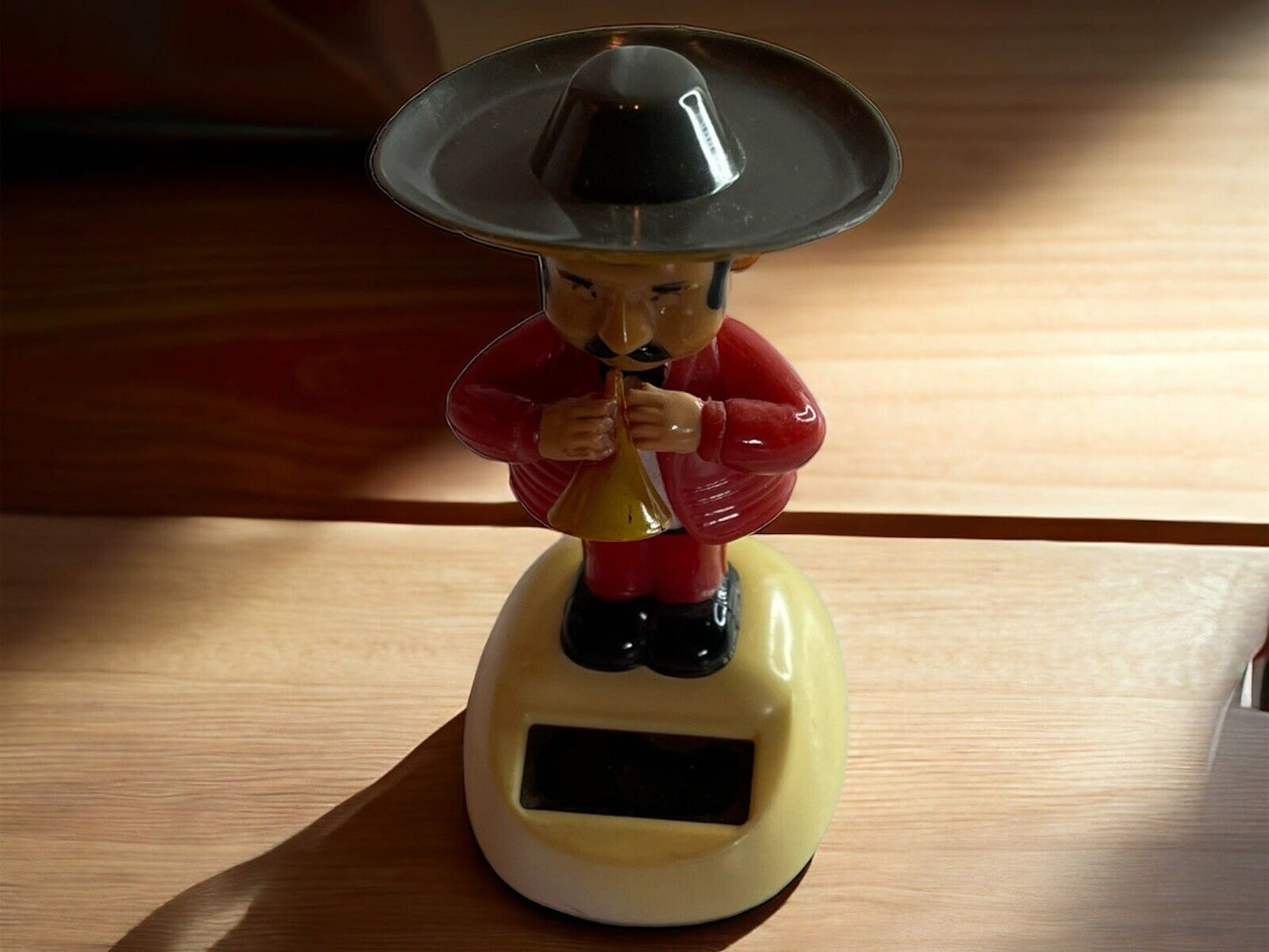 Solar Powered Dancing Man