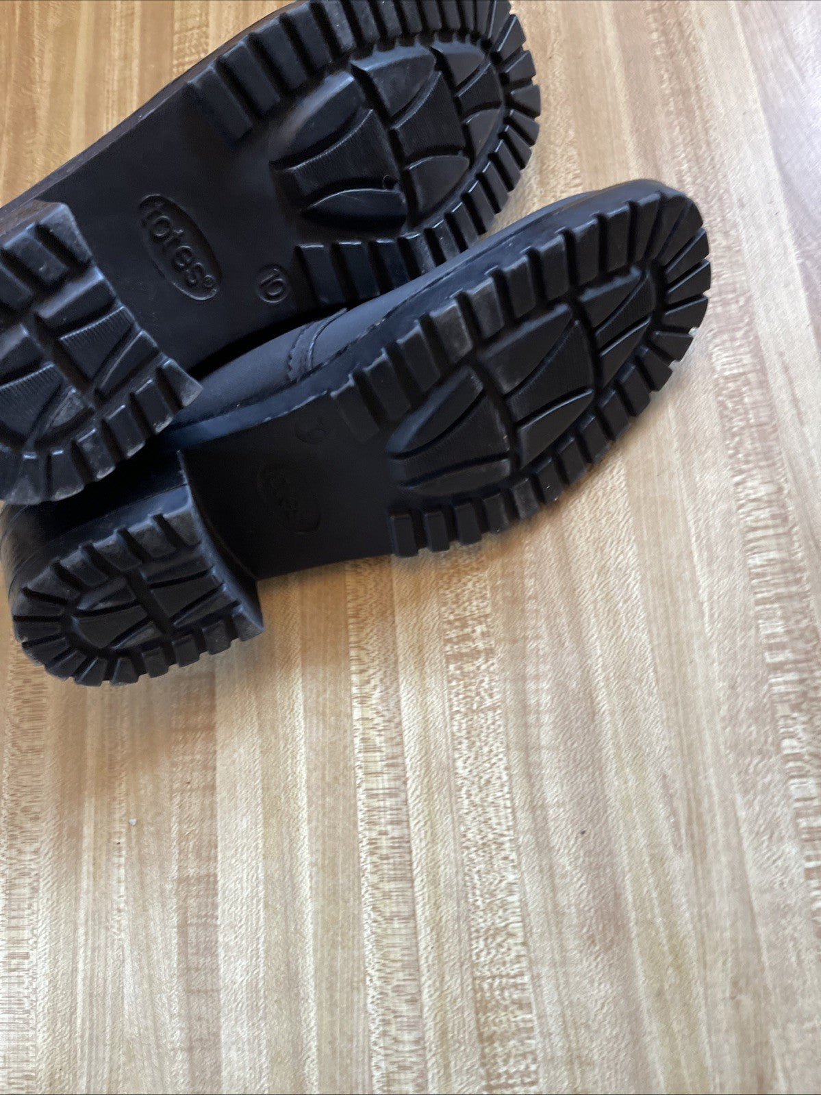 totes boots womens 10