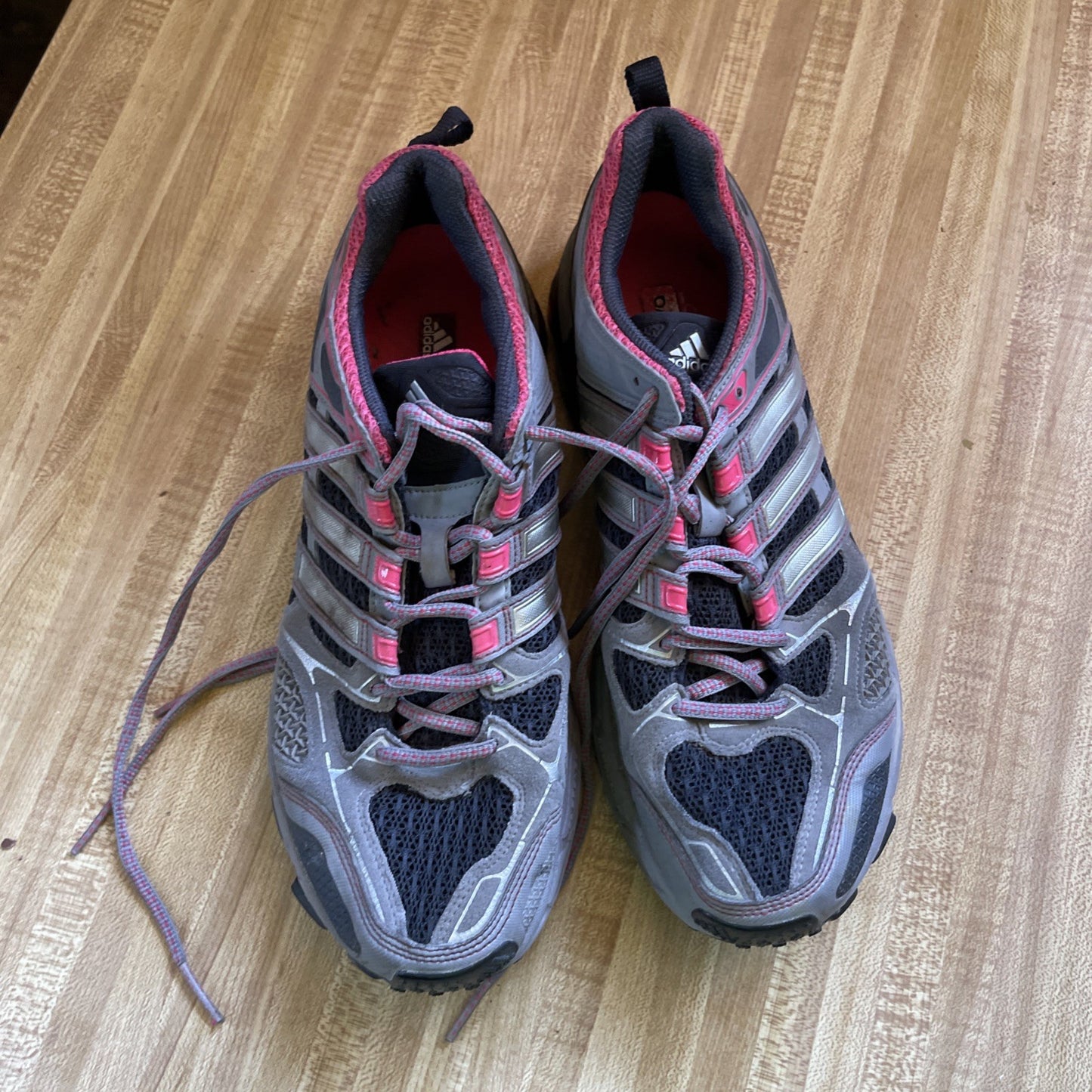 adidas continental Supernova Riot 3 Size 11