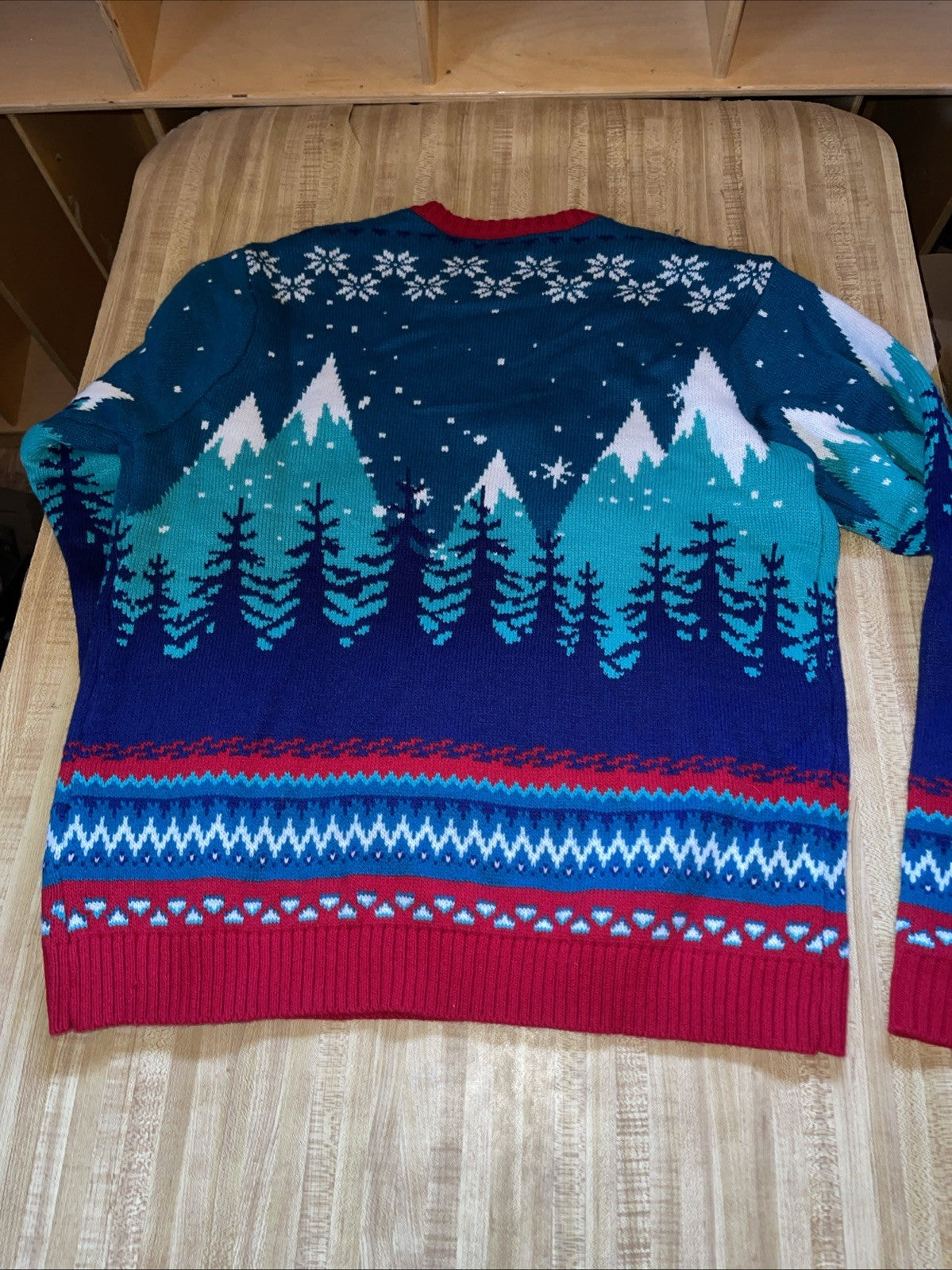 Blizzard Bay Ugly Christmas Sweater XL