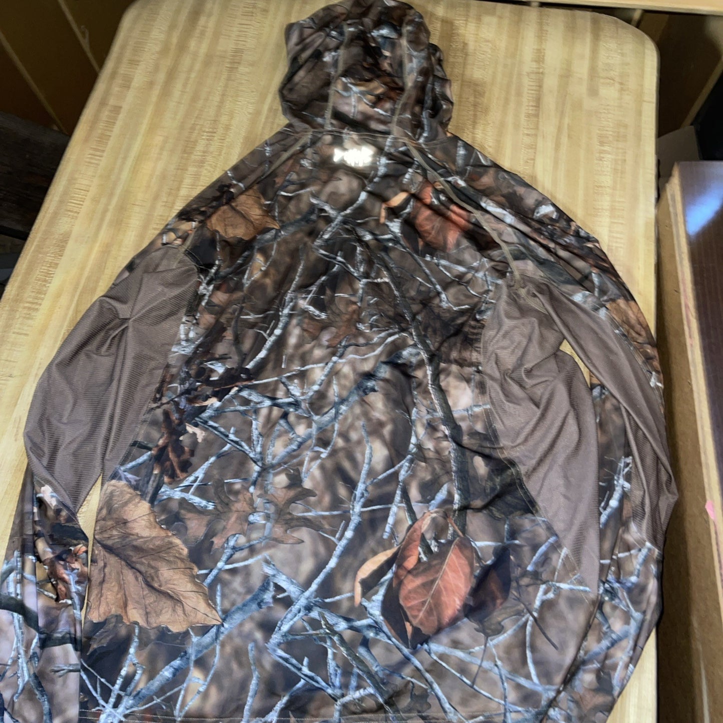 Bassdash Hoodie With Face Mask Large Woodland Camo