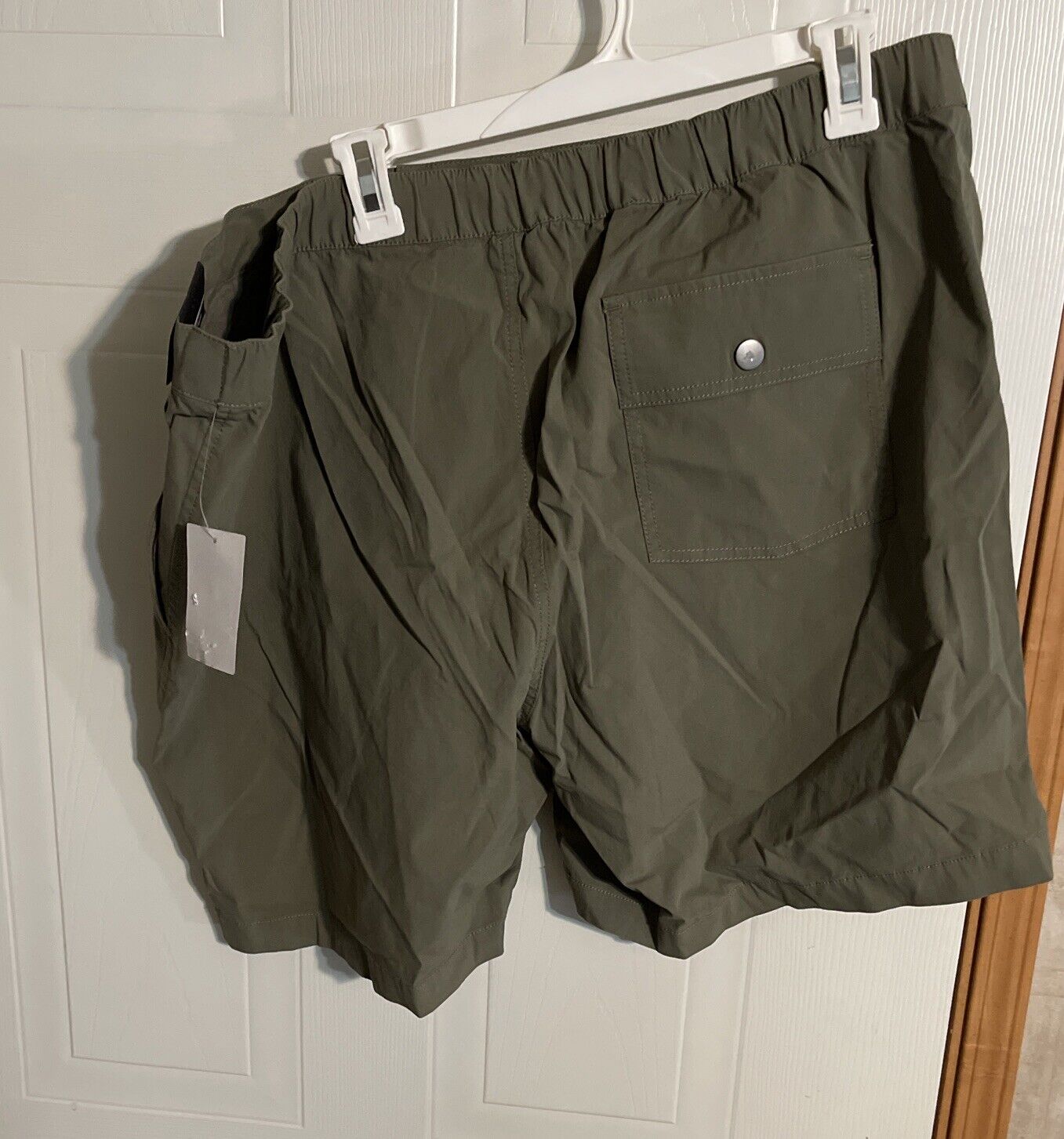 Treasure & Bond Shorts XL NWT