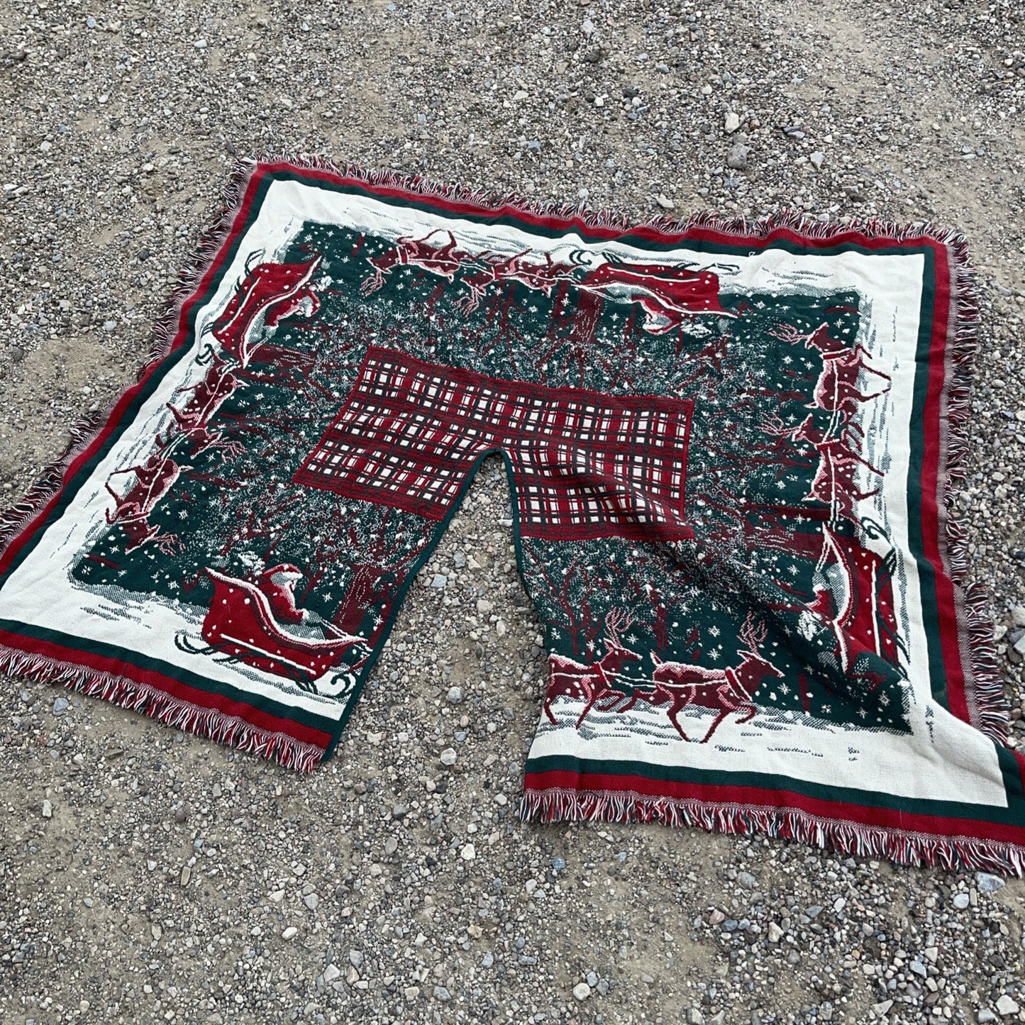 goodwin weavers tapestry throw Vintage