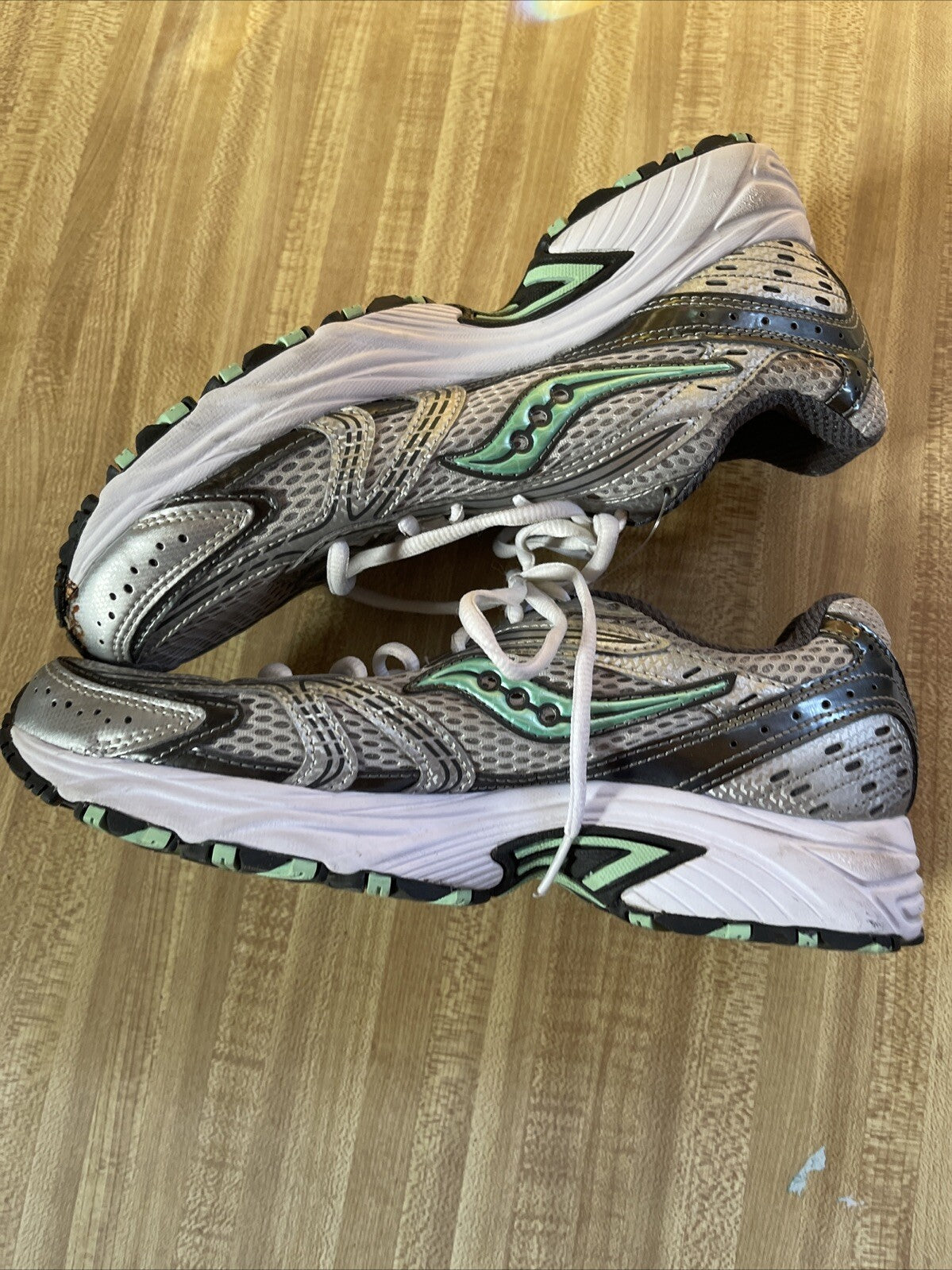 Saucony Grid Phantom Women’s 10 No Insoles