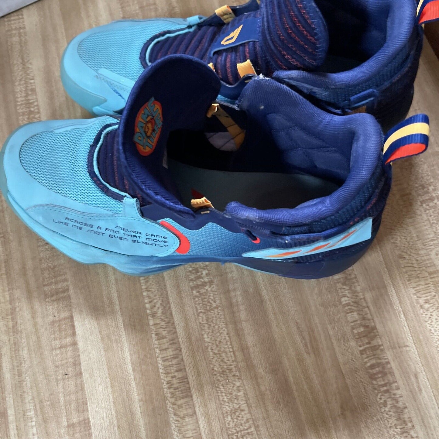 Adidas Dame 7 Size 9.5 No Laces