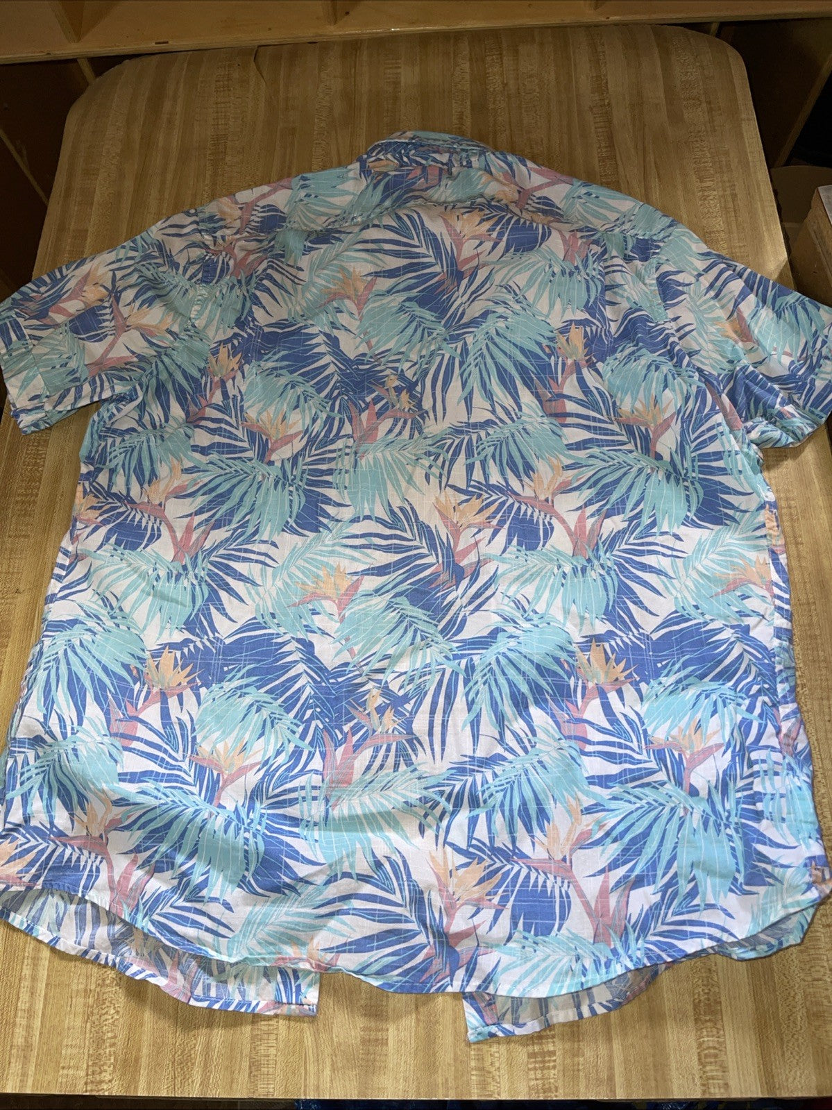 izod saltwater shirt XL