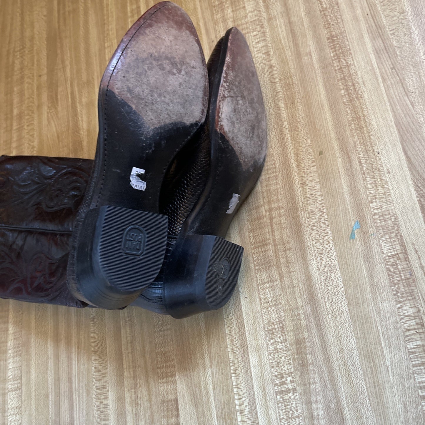 dan post cowboy boots 8