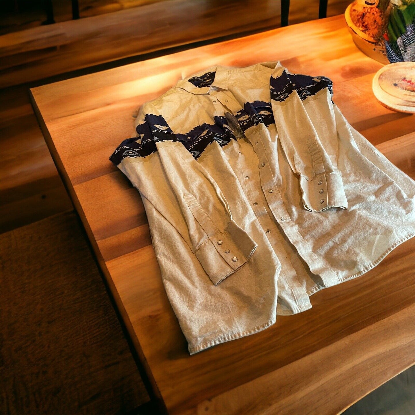 White Horse Aztec Southwestern Pearl Snap XXL