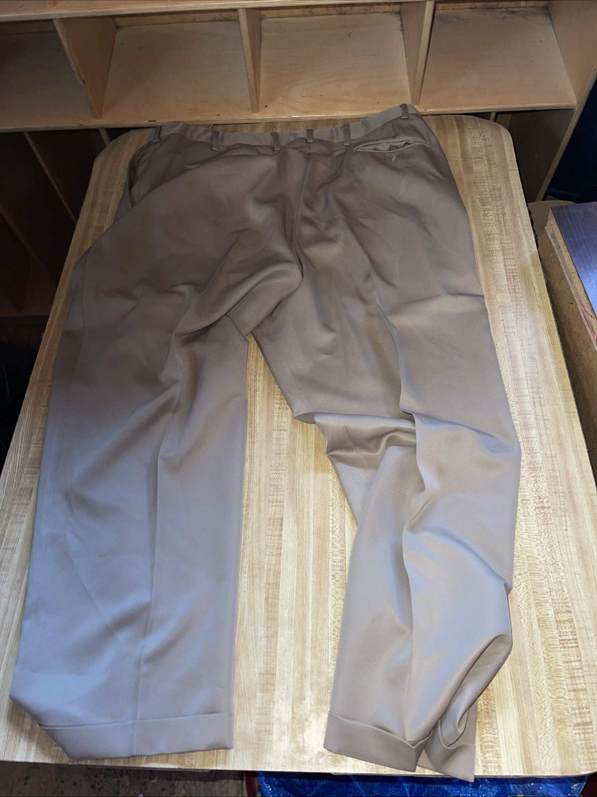 jos a bank leadbetter golf pants 42/29