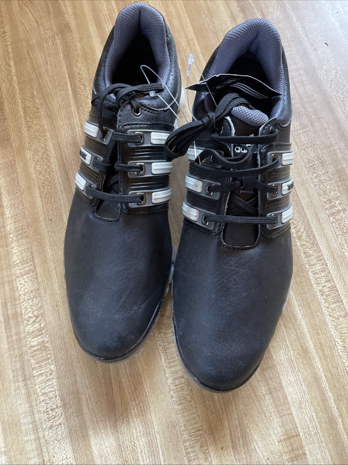 adidas tour 360 golf shoes Size 9 NWT