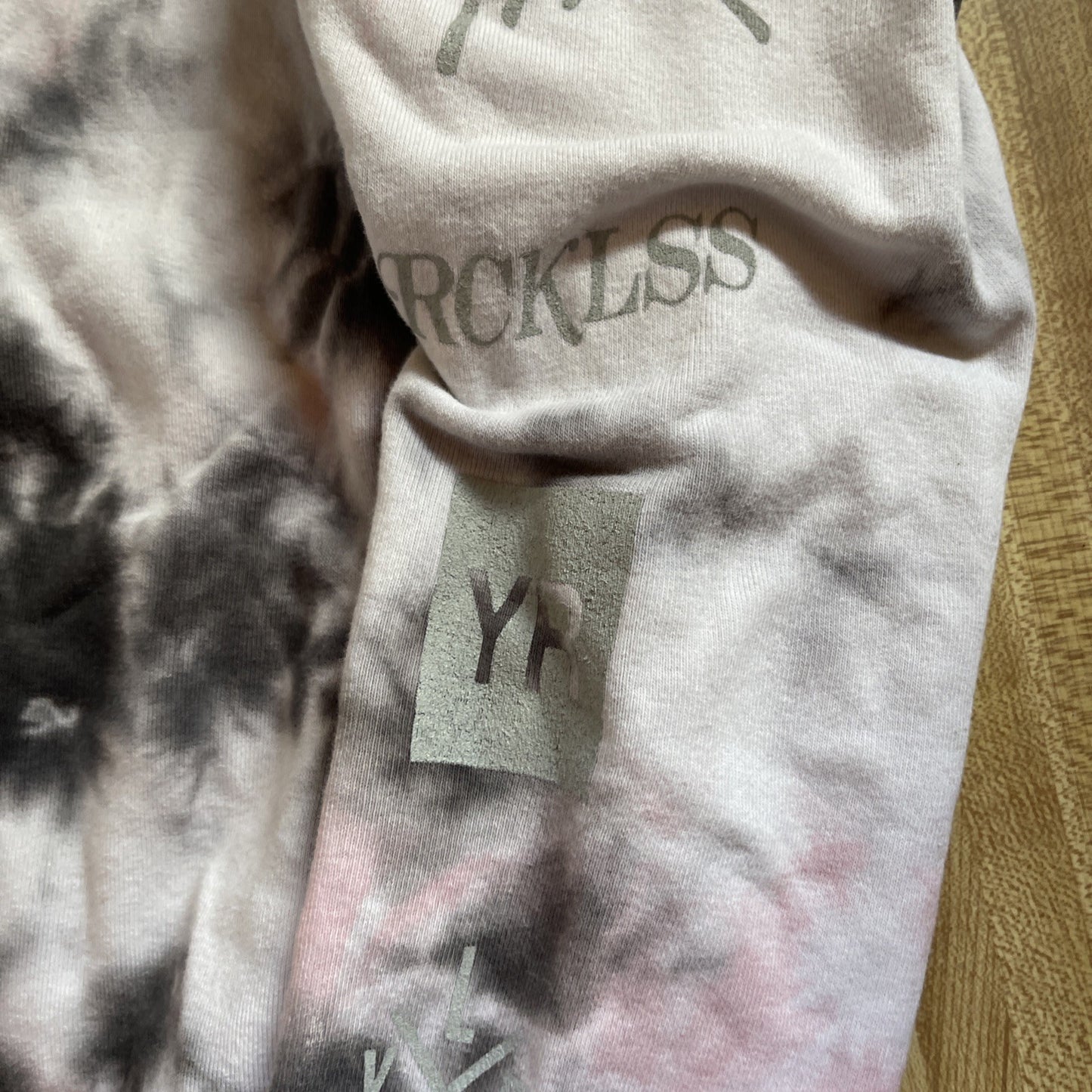 Young And Reckless Los Angeles Hoodie Medium