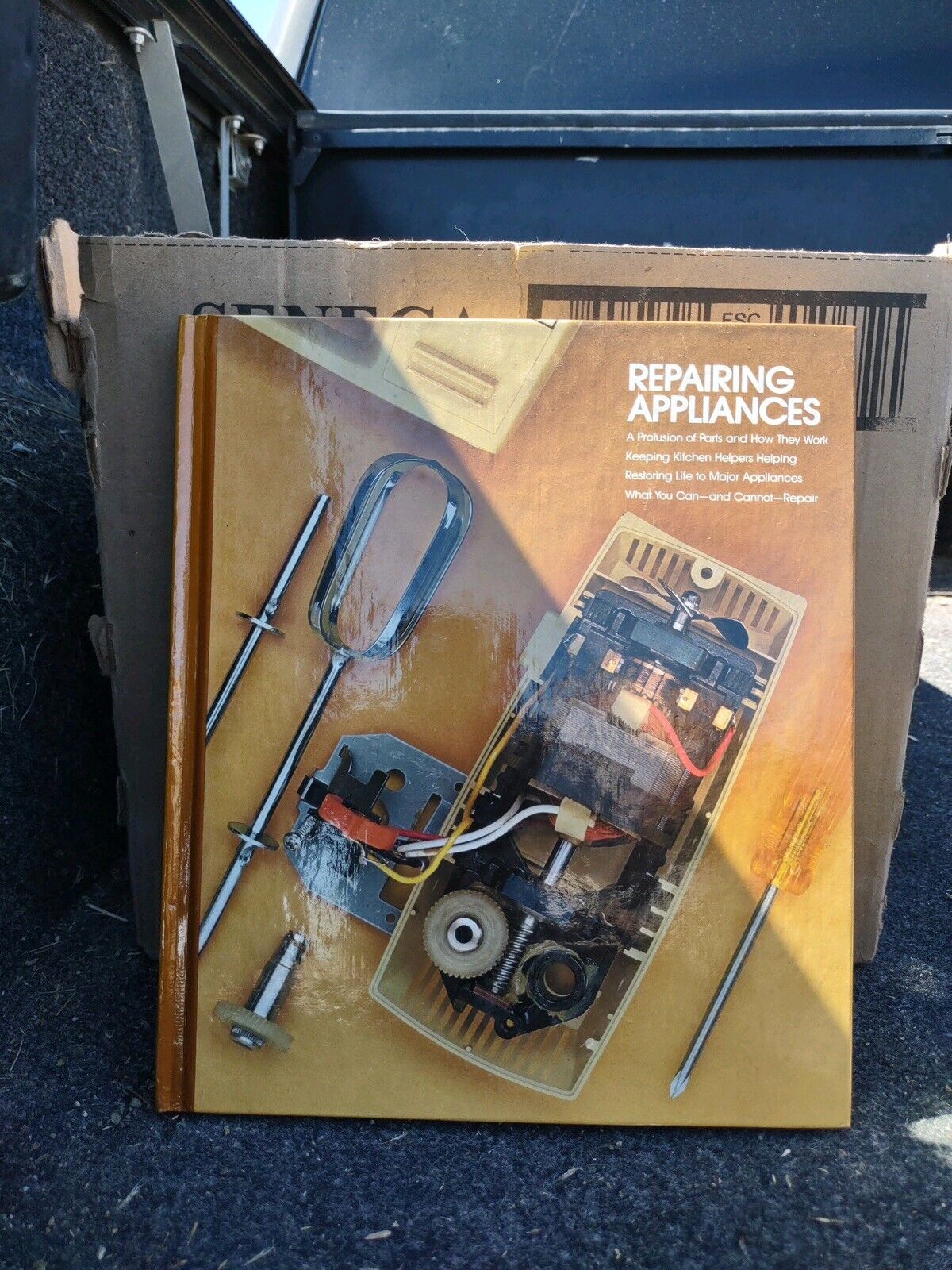 Home Repair and Improvement Ser.: Repairing Appliances by Time-Life Books...