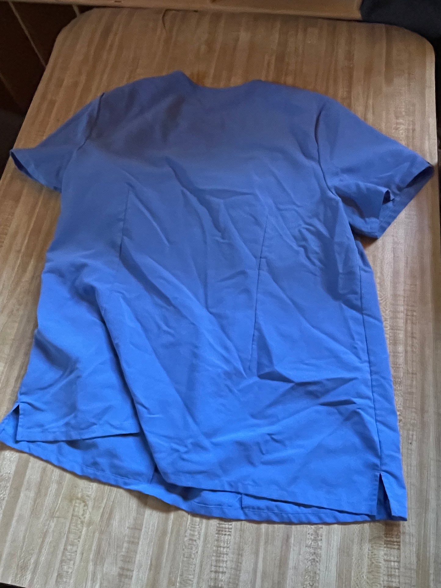 Figs scrubs top xl