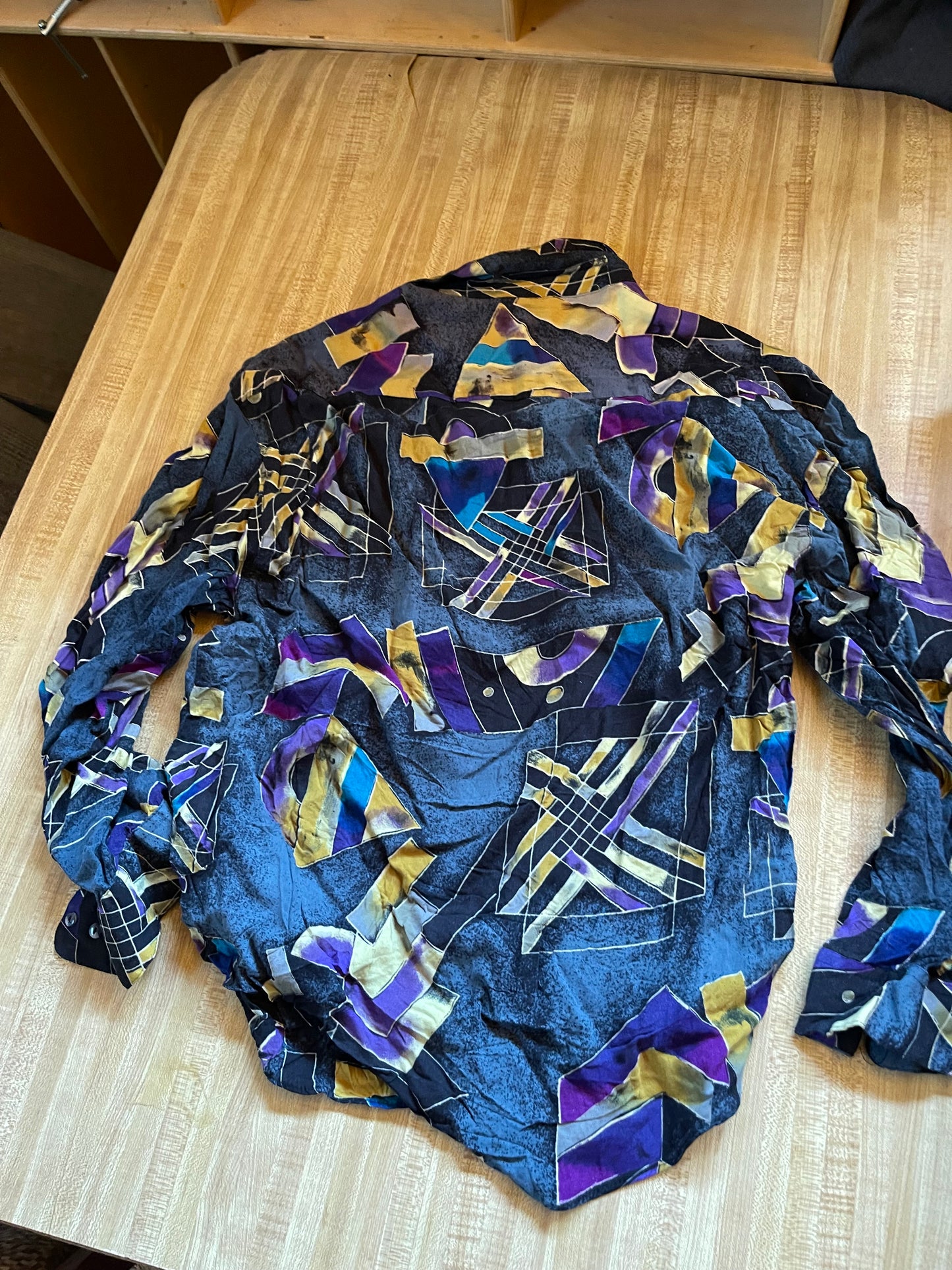 Vintage policy rayon shirt Large