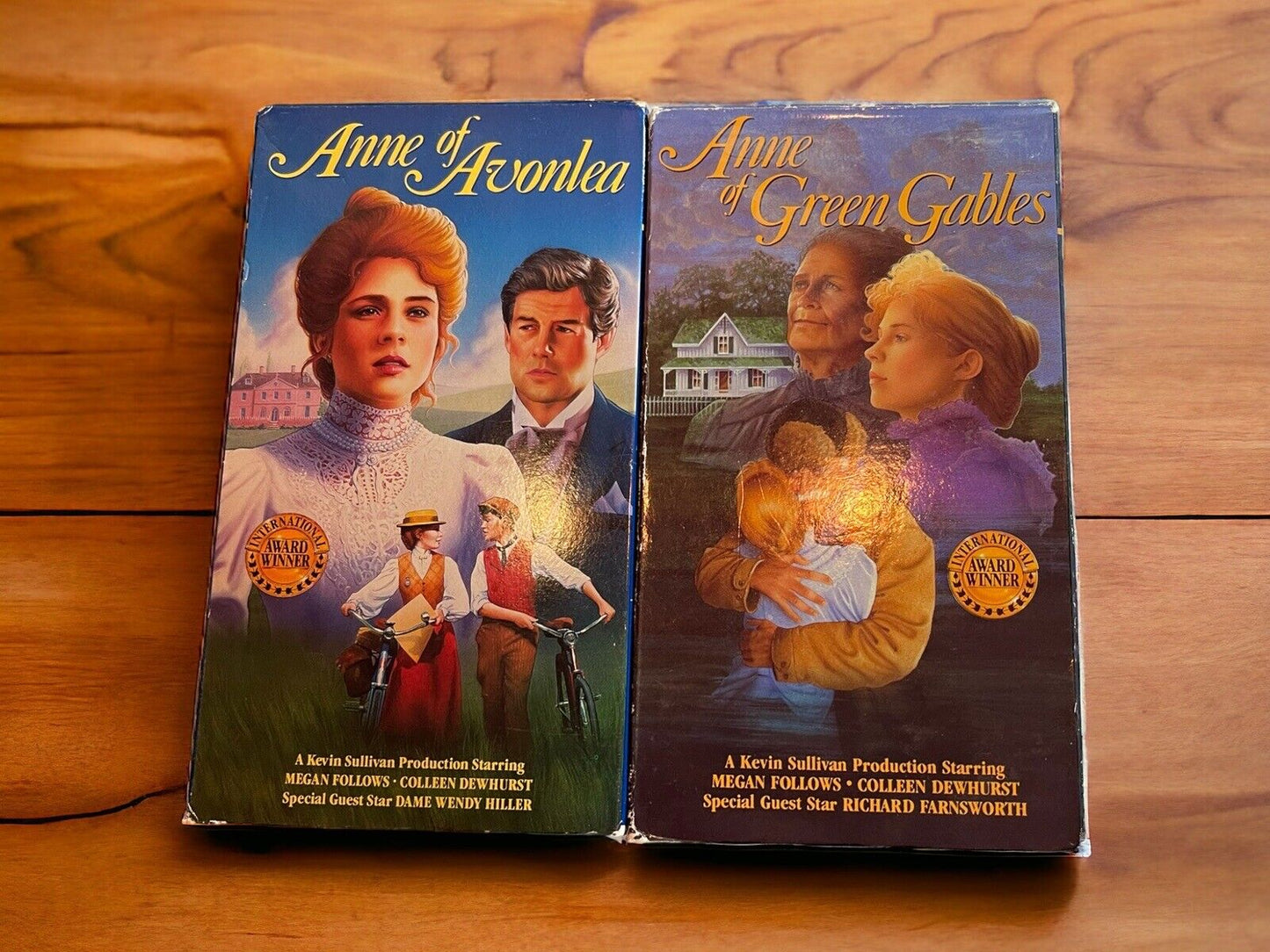 Anne of Green Gables VHS bundle featuring vintage covers of Anne of Avonlea and Anne of Green Gables movies