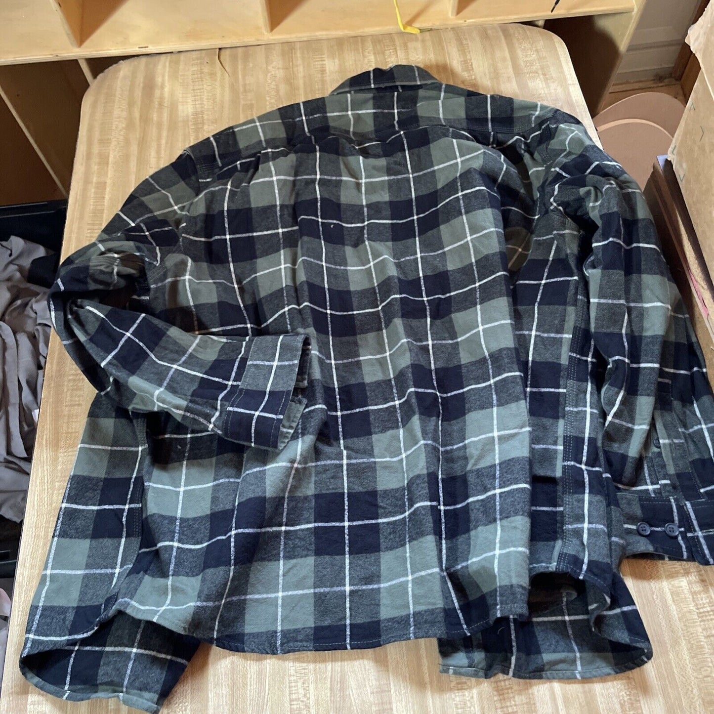 1118 Emporium men's heavyweight flannel 2XL black and gray plaid long sleeve shirt laid flat
