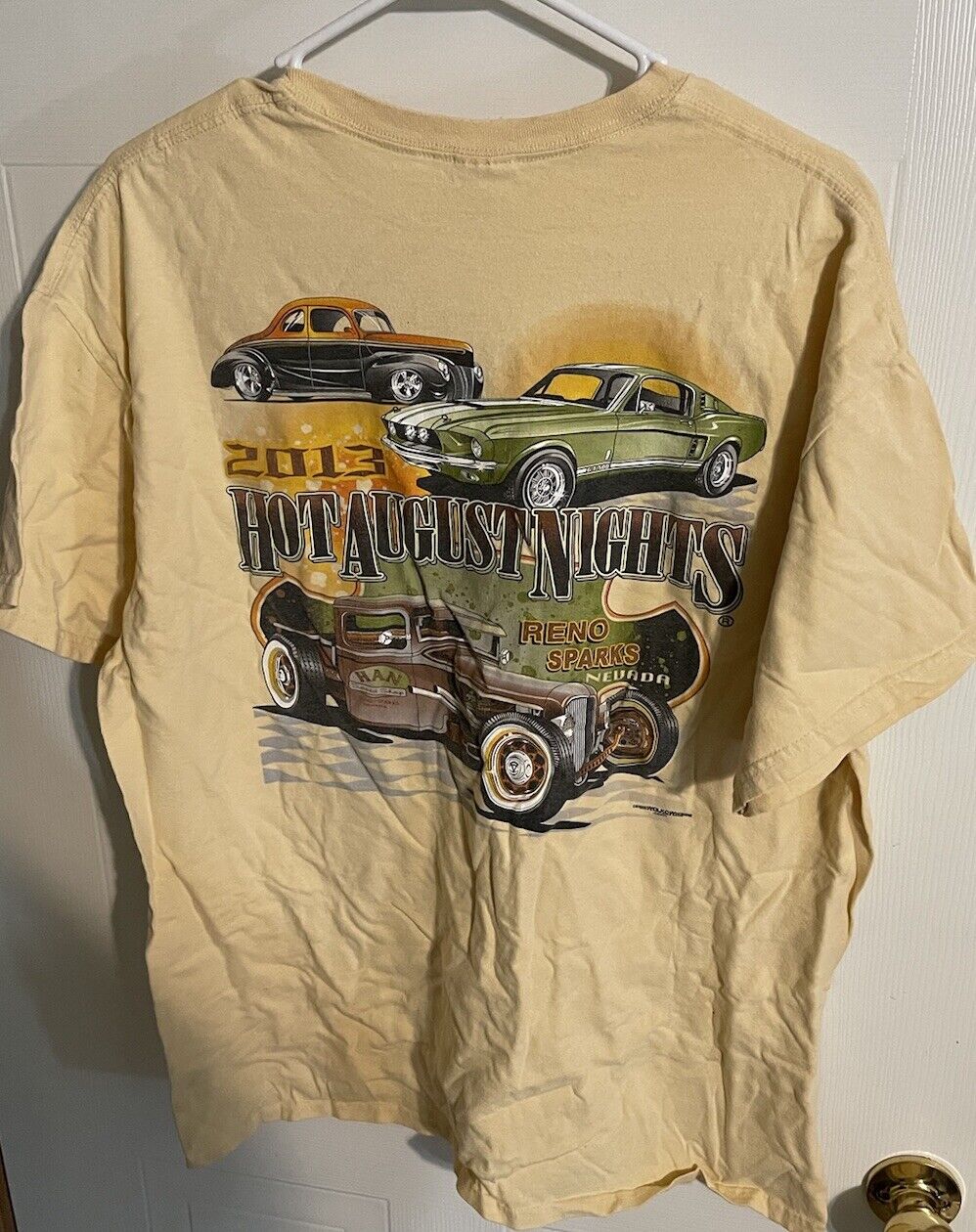 2013 Hot August Nights Reno Nevada car show shirt with vintage classic car graphics