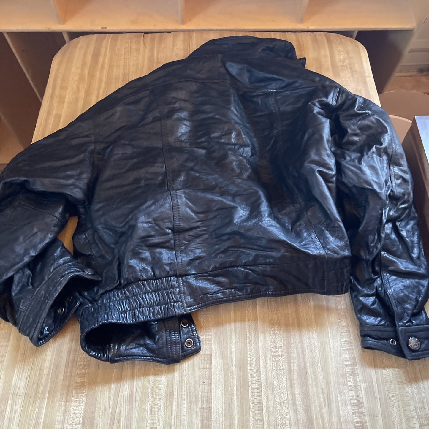 Wilson’s Leather Jacket Medium