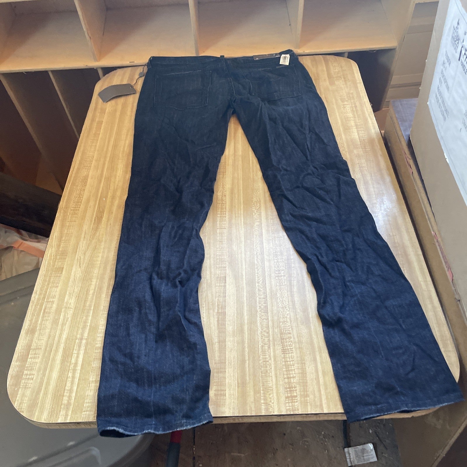 7 for all mankind jeans straight leg 31 NWT