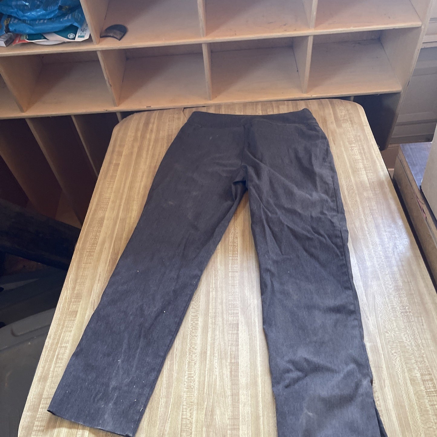 Renaur Pants 4