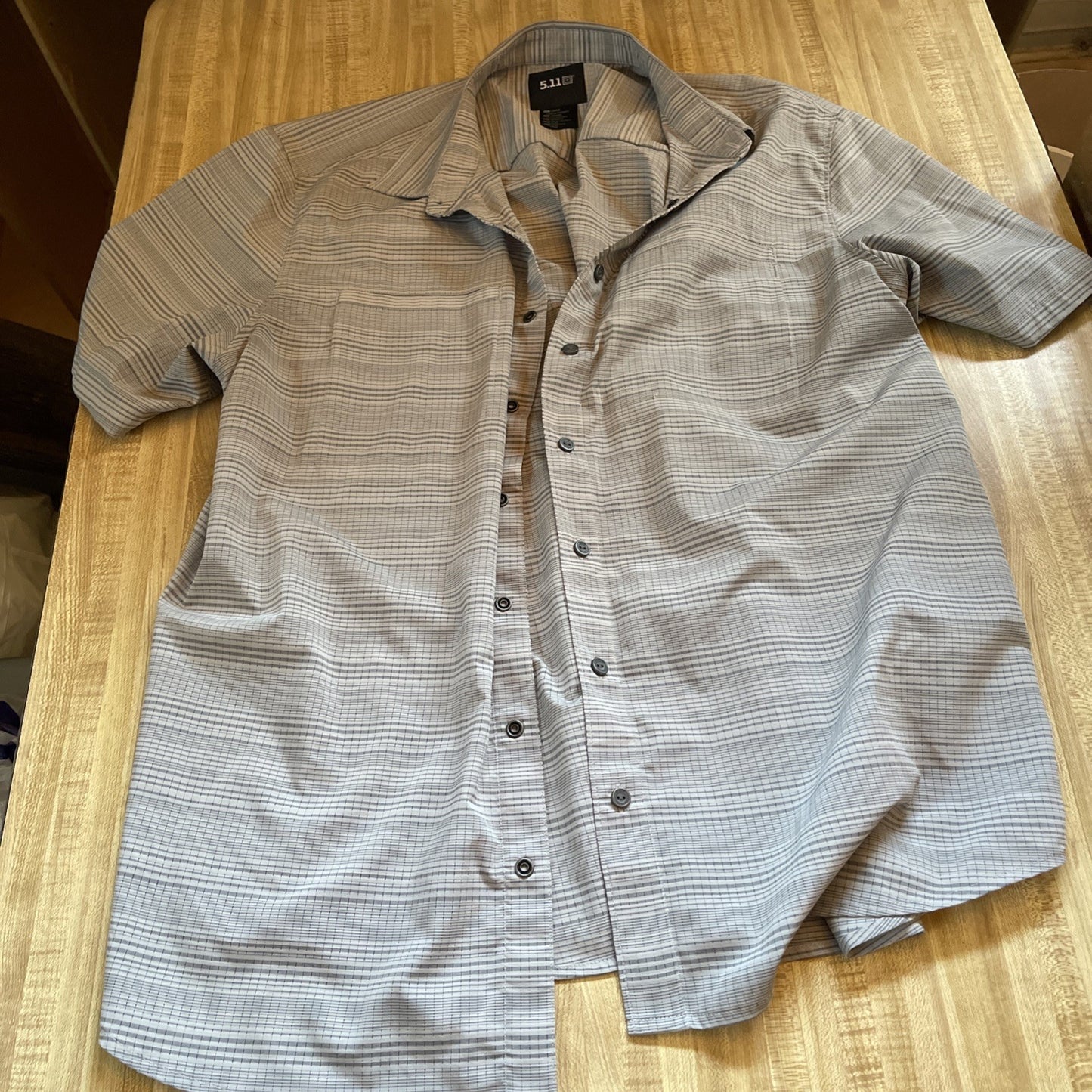 5.11 tactical snap button shirt large