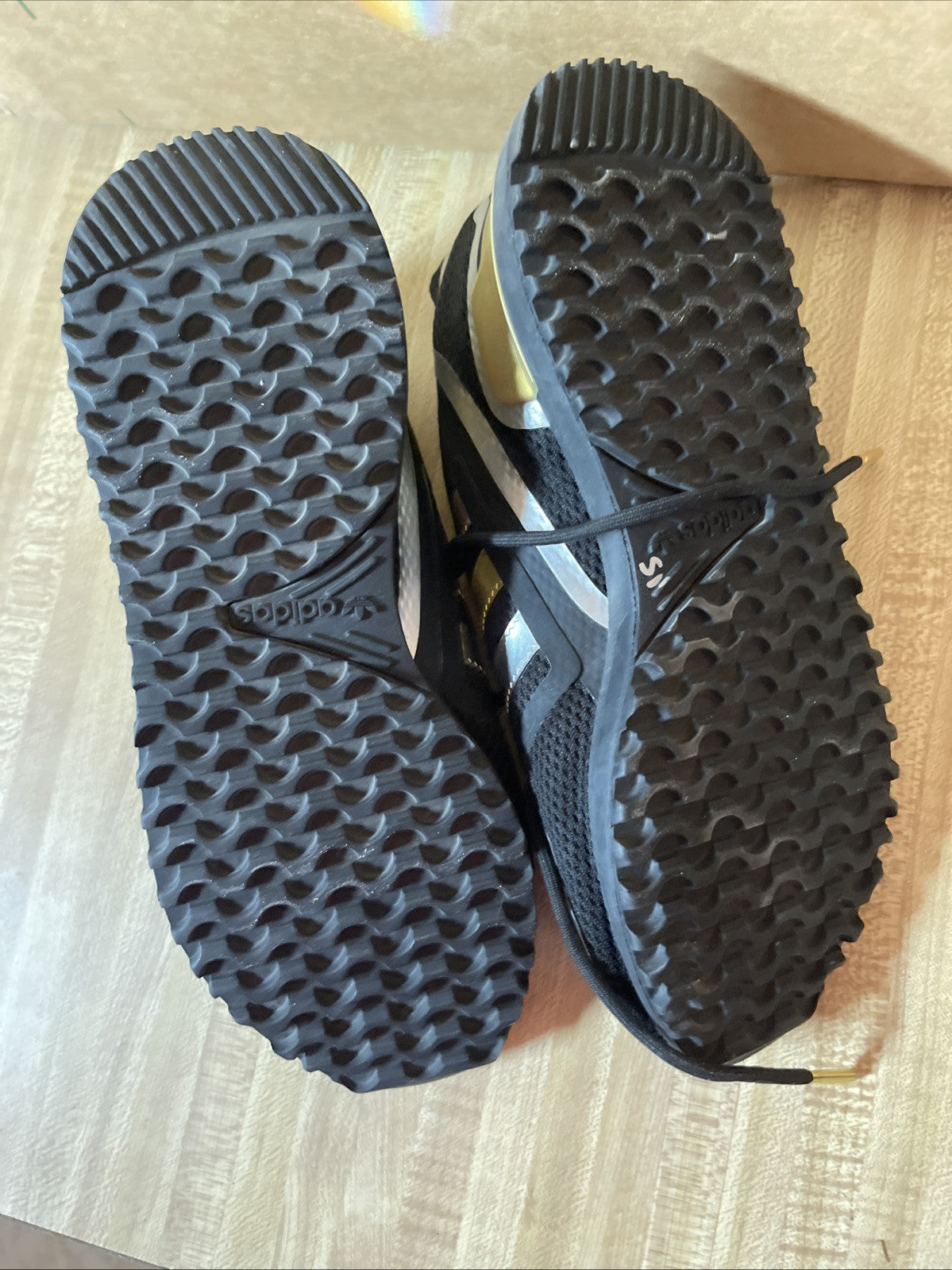 Adidas ZX 750 HD Size 7 No Insoles