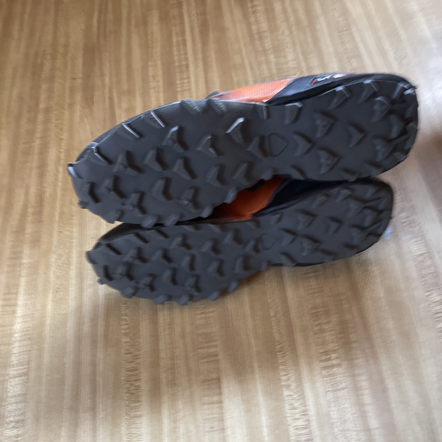 Youyin 33 Shoes 9.5