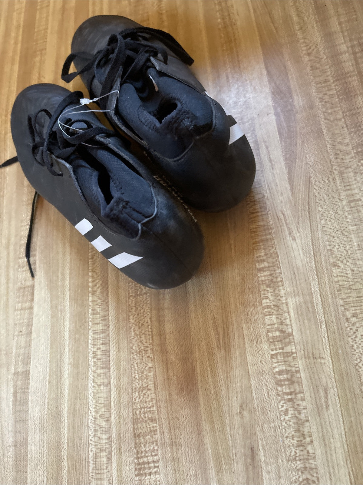 adidas predator Edge.4 soccer cleats 8.5